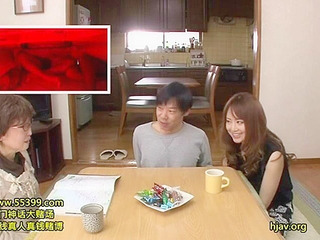 XXX Nippon taboo: Banging the hot daughter under the table in Tokyo